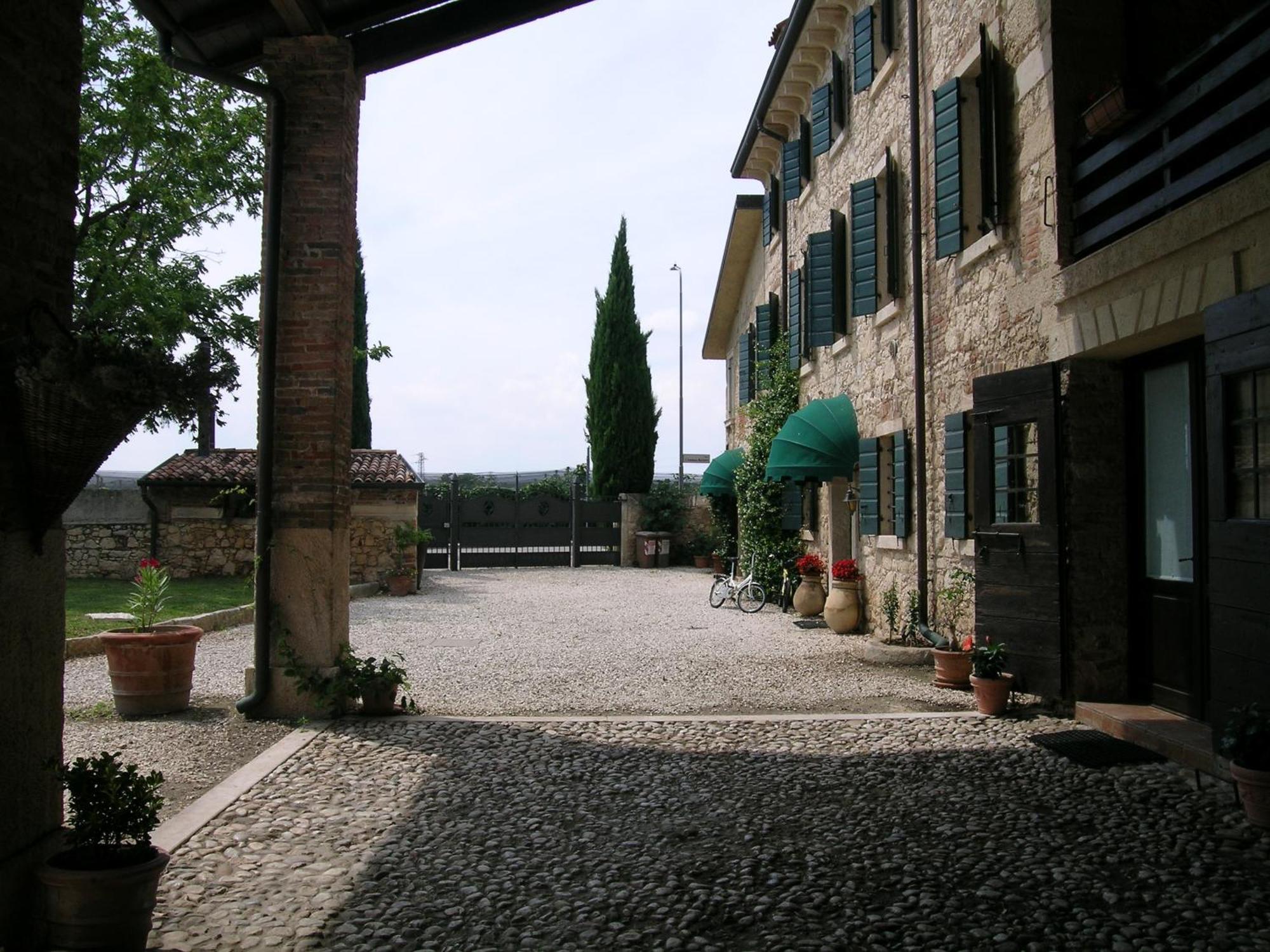 I Costanti Villa Caldiero Екстериор снимка